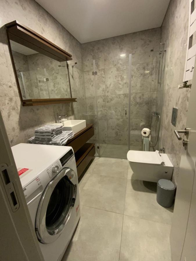 Residence Retro9 B-Blok Atakoey Apart 2 Rooms Wifi Pool Estambul Exterior foto